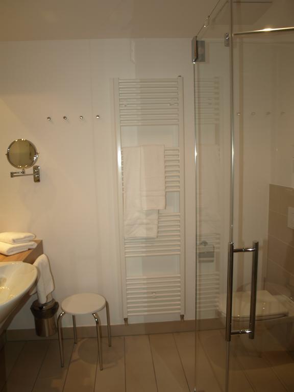 Strandhotel Senftenberger See Phòng bức ảnh
